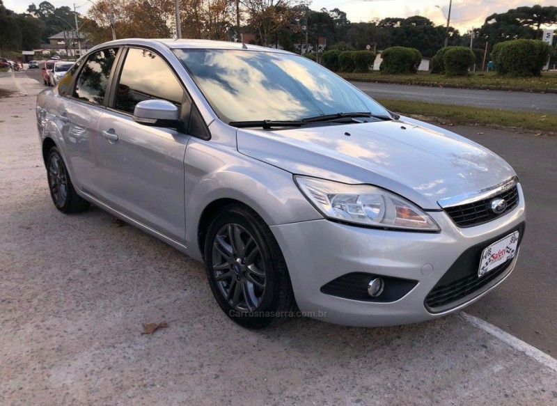 FOCUS 1.6 GLX SEDAN 16V FLEX 4P MANUAL - 2013 - CANELA