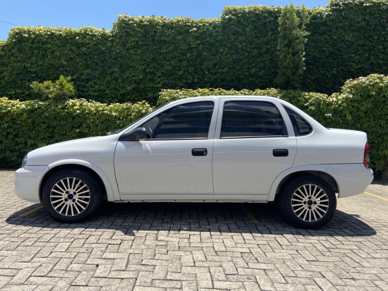 CLASSIC 1.0 MPFI SPIRIT 8V FLEX 4P MANUAL - 2007 - TAQUARA
