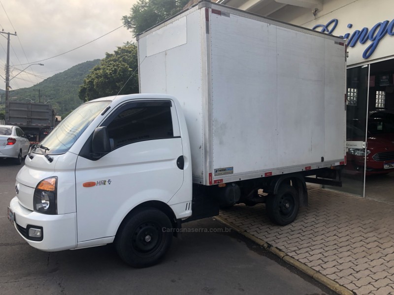 hr 2.5 longo bau 4x2 16v 130cv turbo intercooler diesel 2p manual 2014 vale real