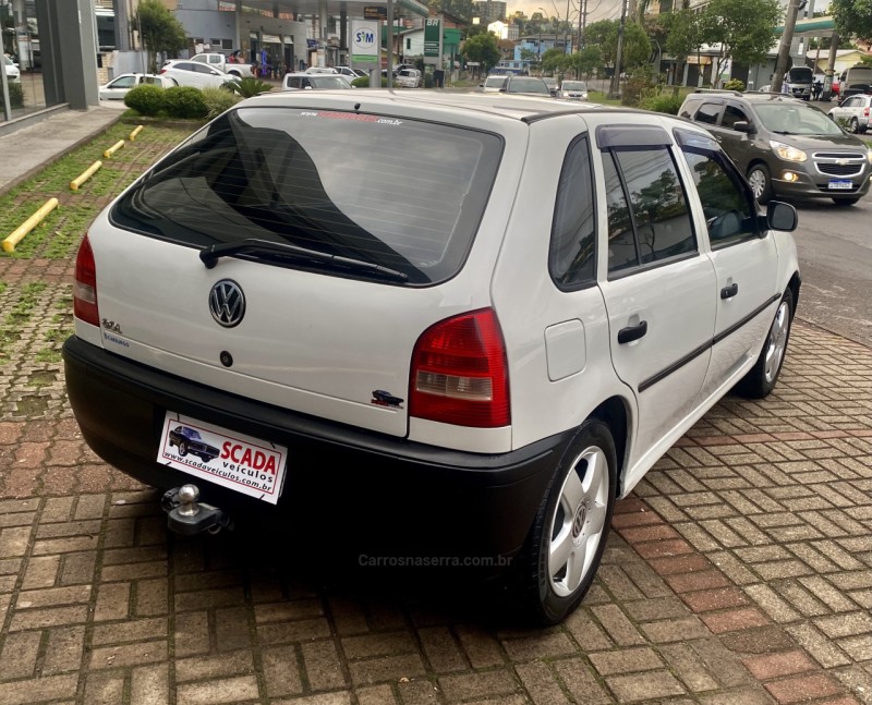 GOL 1.0 MI 8V GASOLINA 4P MANUAL G.III - 2005 - CAXIAS DO SUL