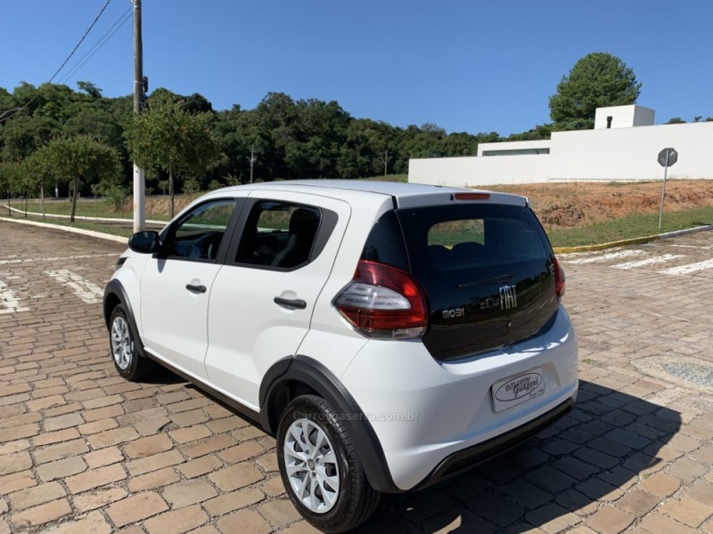 MOBI 1.0 8V EVO FLEX LIKE. MANUAL - 2022 - GUAPORé