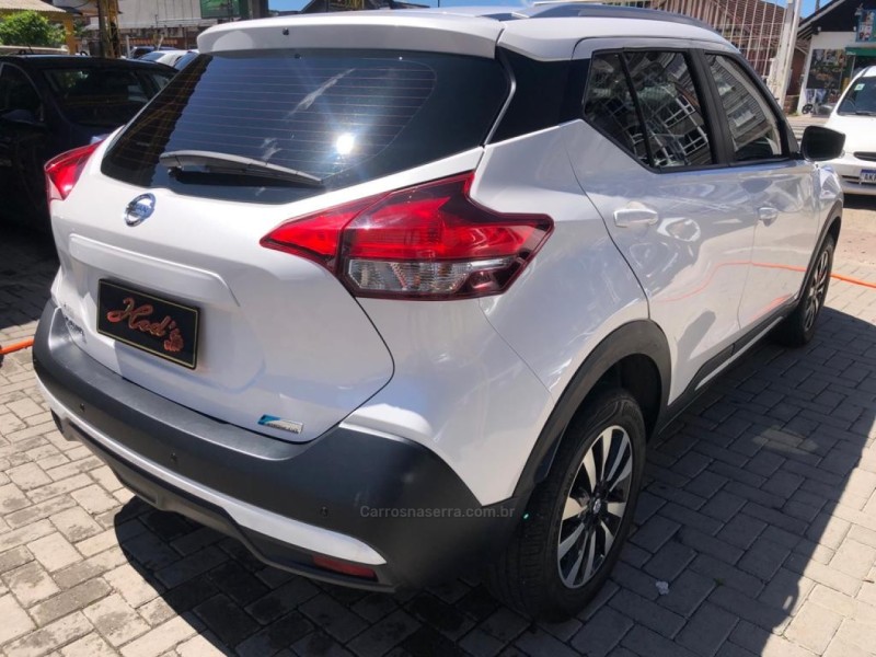 KICKS 1.6 16V FLEX S XTRONIC 4P AUTOMÁTICO - 2018 - CANELA