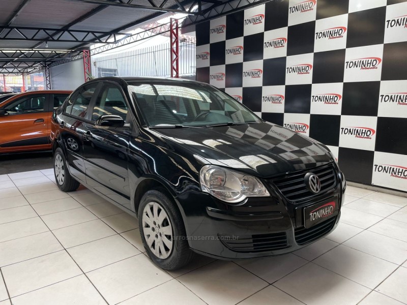 POLO SEDAN 1.6 MI 8V FLEX 4P MANUAL
