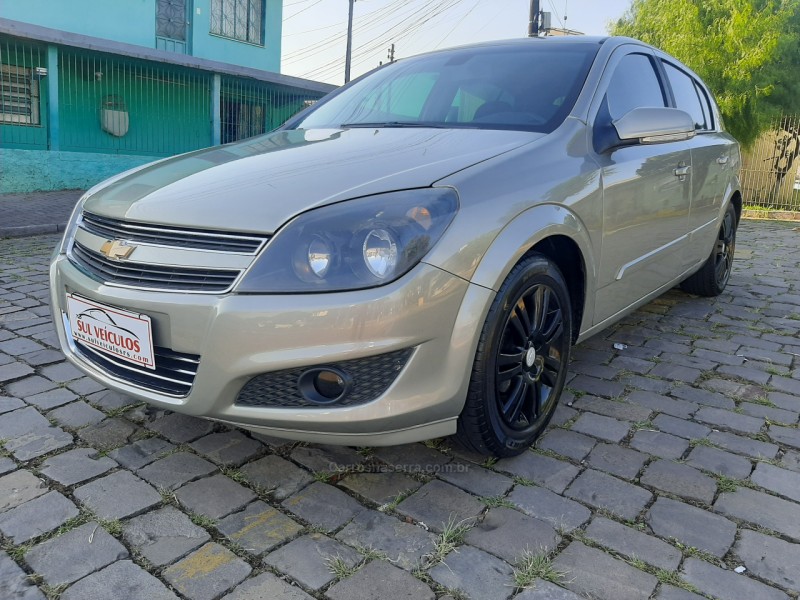 VECTRA 2.0 MPFI GT HATCH 8V FLEX 4P MANUAL