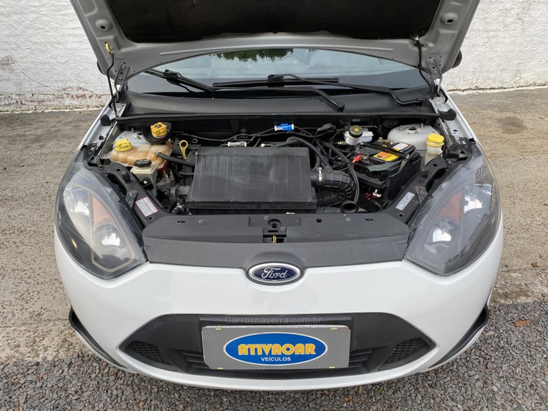 FIESTA 1.6 ROCAM SE SEDAN 8V FLEX 4P MANUAL - 2011 - BENTO GONçALVES