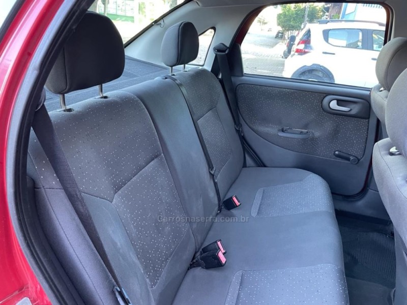 CORSA 1.4 MPFI PREMIUM 8V FLEX 4P MANUAL - 2010 - CAXIAS DO SUL