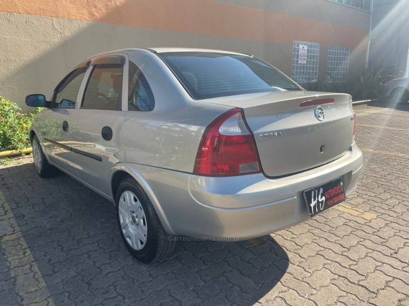 CORSA 1.0 MPFI JOY SEDAN 8V GASOLINA 4P MANUAL - 2005 - CAXIAS DO SUL