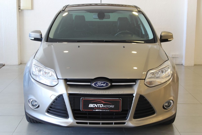 FOCUS 2.0 SE PLUS SEDAN 16V FLEX 4P AUTOMÁTICO - 2014 - BENTO GONçALVES