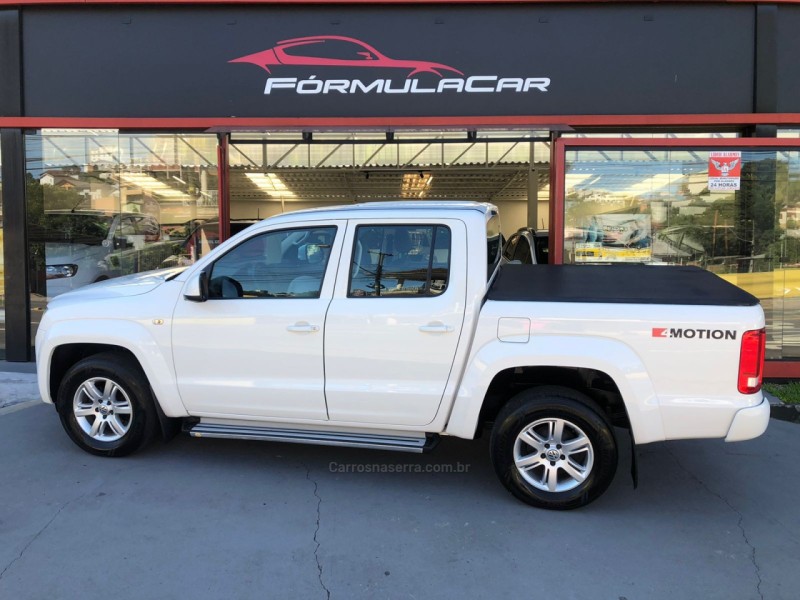 AMAROK 2.0 TRENDLINE 4X4 CD 16V TURBO INTERCOOLER DIESEL 4P MANUAL - 2014 - CAXIAS DO SUL