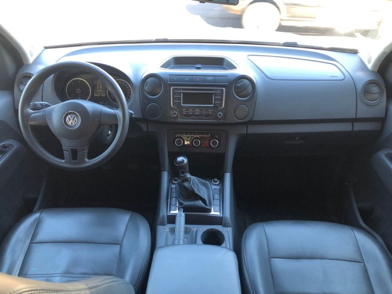 AMAROK 2.0 TRENDLINE 4X4 CD 16V TURBO INTERCOOLER DIESEL 4P MANUAL - 2014 - CAXIAS DO SUL