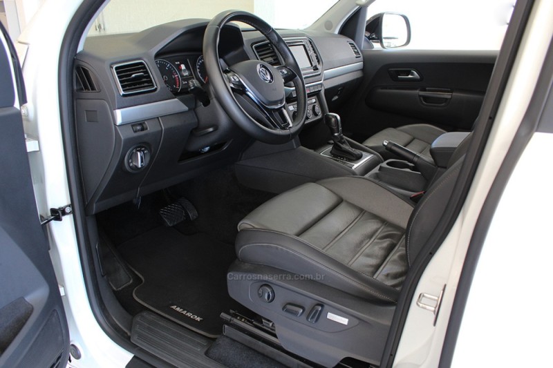 AMAROK 3.0 V6 TDI HIGHLINE CD DIESEL 4MOTION AUTOMÁTICO - 2019 - BENTO GONçALVES