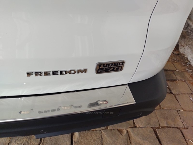 TORO 1.3 FREEDOM T270 4X2 16V FLEX 4P AUTOMÁTICO - 2022 - VACARIA