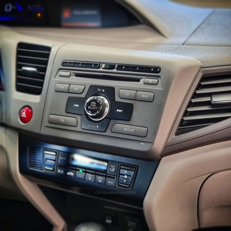 CIVIC 2.0 LXR 16V FLEX 4P AUTOMÁTICO - 2014 - CAXIAS DO SUL