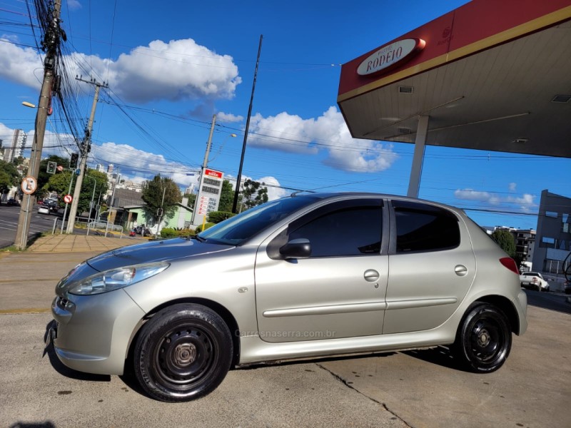 207 1.4 XR 8V FLEX 4P MANUAL - 2013 - CAXIAS DO SUL