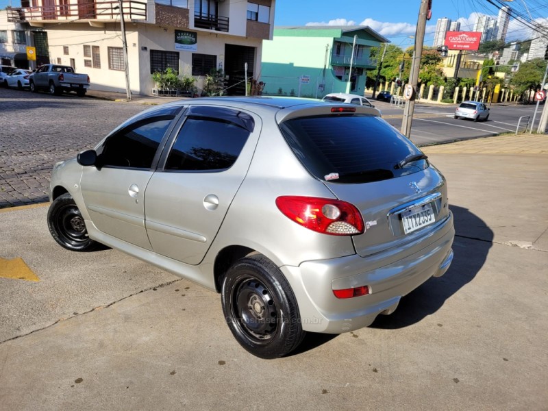 207 1.4 XR 8V FLEX 4P MANUAL - 2013 - CAXIAS DO SUL
