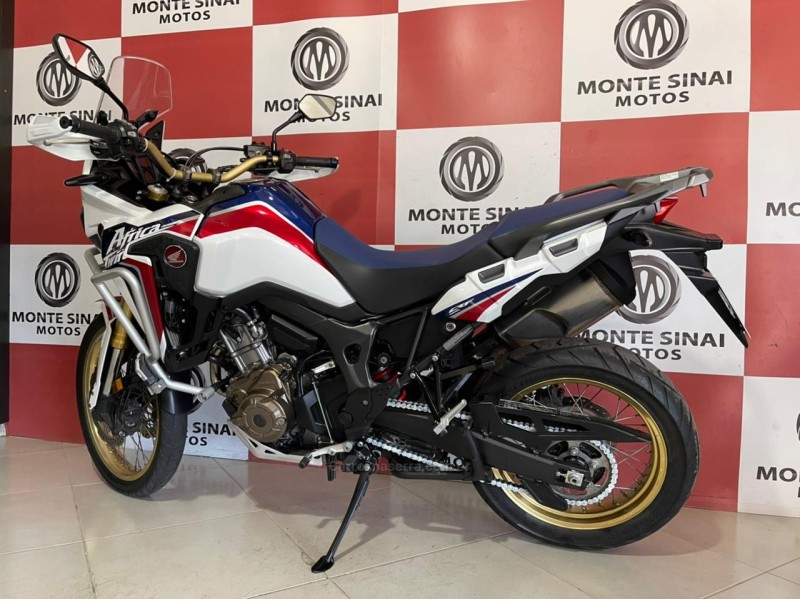 CRF 1000L AFRICA TWIN  - 2017 - NOVO HAMBURGO