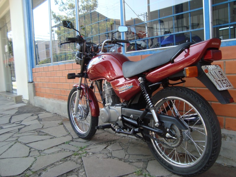 CG 125 TITAN