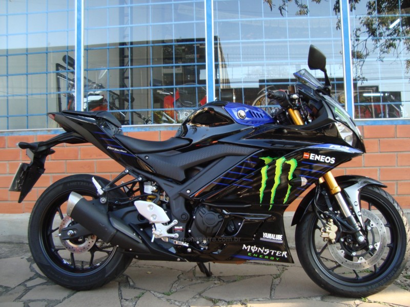 YZF R3