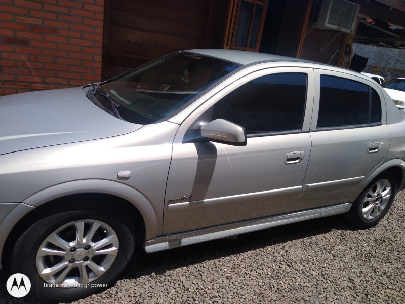 astra 1.8 mpfi comfort sedan 8v flex 4p manual 2005 sapiranga