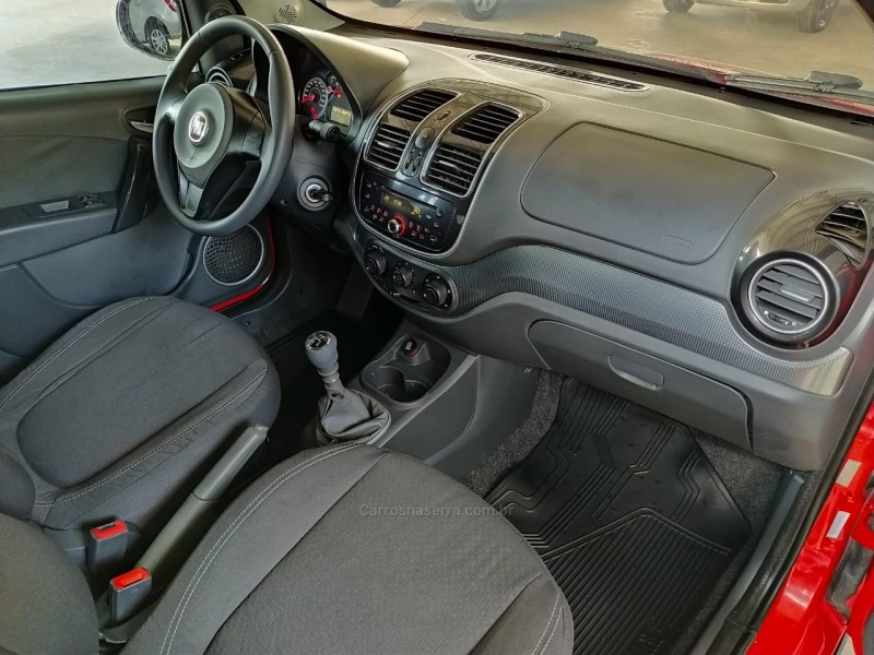 GRAND SIENA 1.4 MPI ATTRACTIVE 8V FLEX 4P MANUAL - 2013 - CAXIAS DO SUL