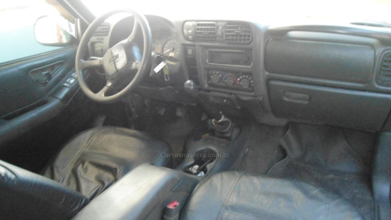 S10 2.8 EXECUTIVE 4X4 CD 12V TURBO INTERCOOLER DIESEL 4P MANUAL - 2001 - CAXIAS DO SUL