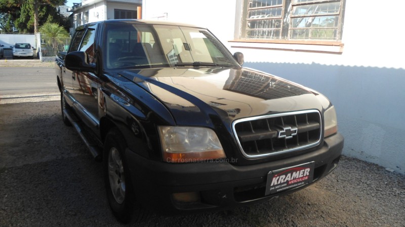 S10 2.8 EXECUTIVE 4X4 CD 12V TURBO INTERCOOLER DIESEL 4P MANUAL - 2001 - CAXIAS DO SUL