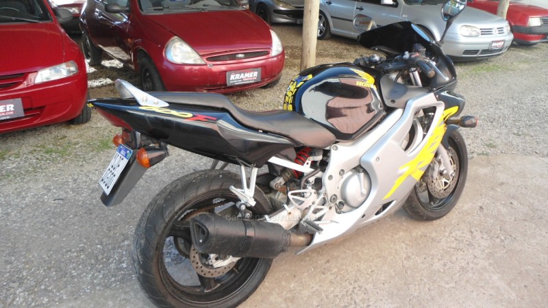 CB 650 F - 1999 - CAXIAS DO SUL