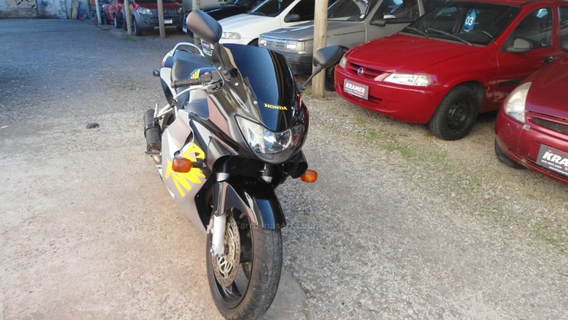 CB 650 F - 1999 - CAXIAS DO SUL