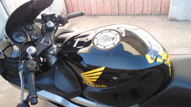 CB 650 F - 1999 - CAXIAS DO SUL