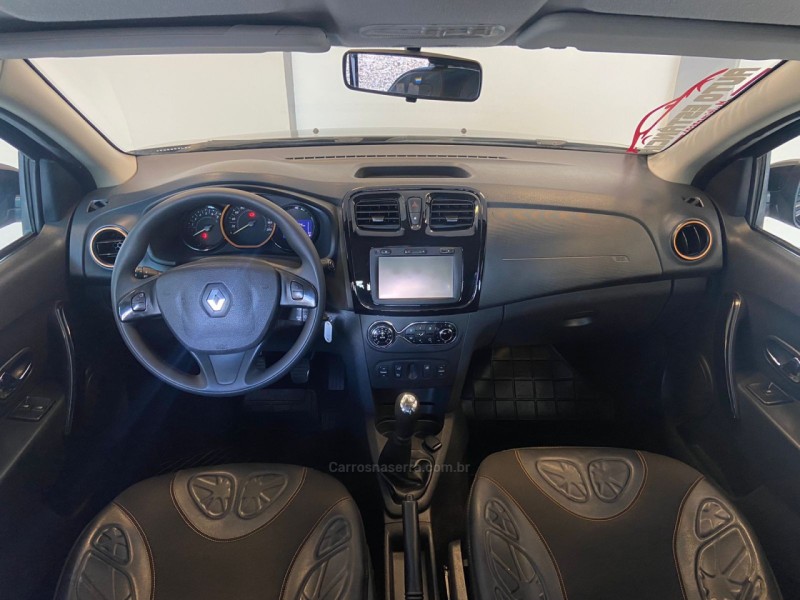 SANDERO 1.6 STEPWAY 8V FLEX 4P MANUAL - 2016 - NOVO HAMBURGO