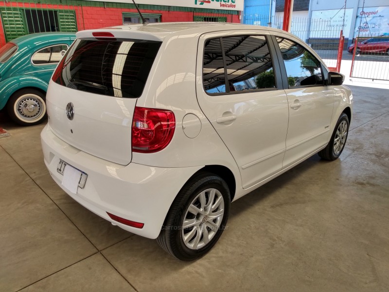 FOX 1.0 MI TREND 8V FLEX 4P MANUAL - 2013 - CAXIAS DO SUL