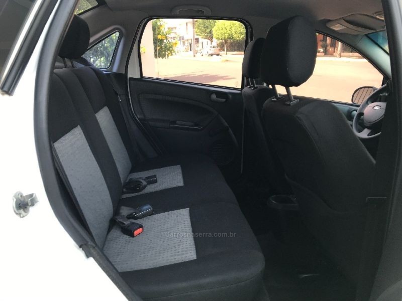 FIESTA 1.6 SEL SEDAN 16V FLEX 4P MANUAL  - 2014 - TEUTôNIA