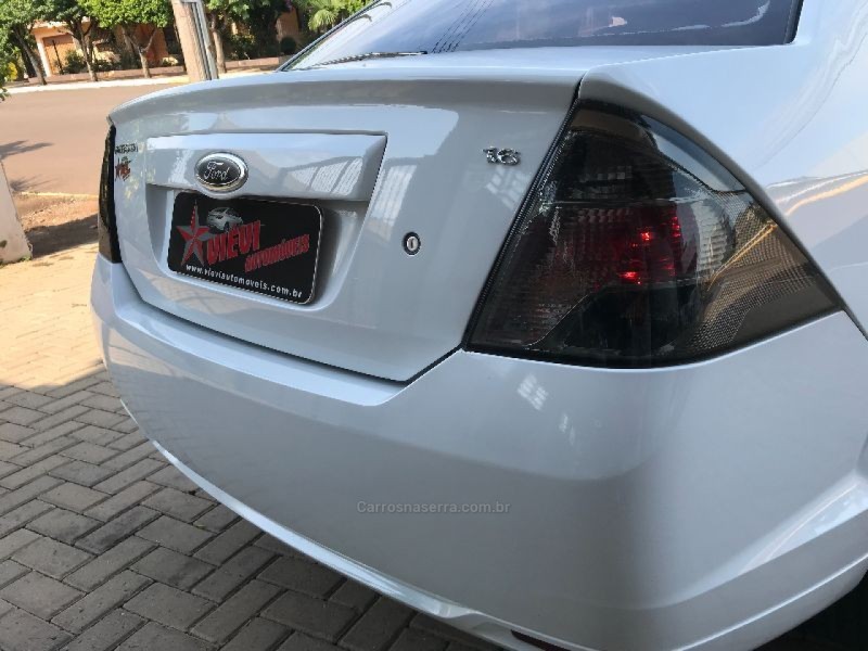 FIESTA 1.6 SEL SEDAN 16V FLEX 4P MANUAL  - 2014 - TEUTôNIA