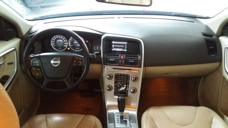 XC60 2.0 T5 COMFORT FWD TURBO GASOLINA 4P AUTOMÁTICO - 2012 - FARROUPILHA