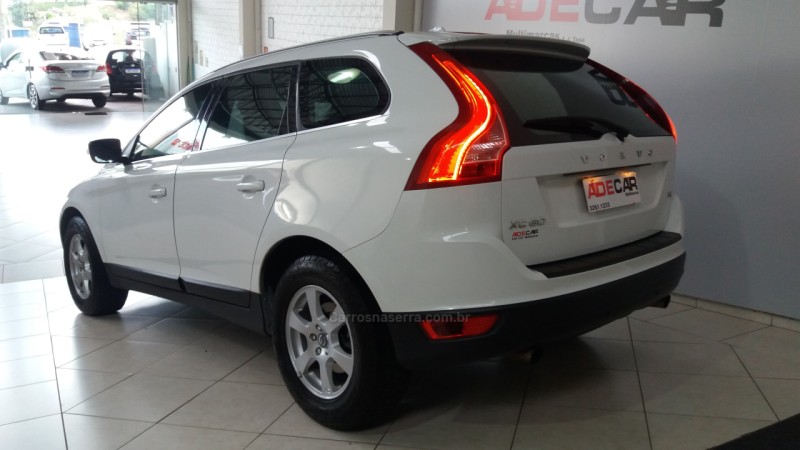 XC60 2.0 T5 COMFORT FWD TURBO GASOLINA 4P AUTOMÁTICO - 2012 - FARROUPILHA