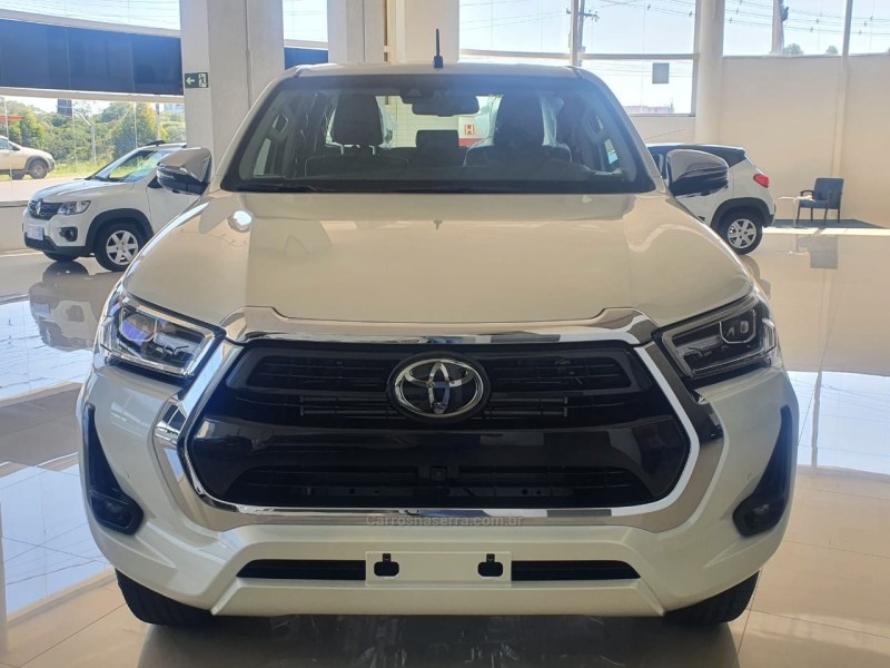 HILUX 2.8 SRX 4X4 CD 16V DIESEL 4P AUTOMÁTICO - 2022 - CAXIAS DO SUL
