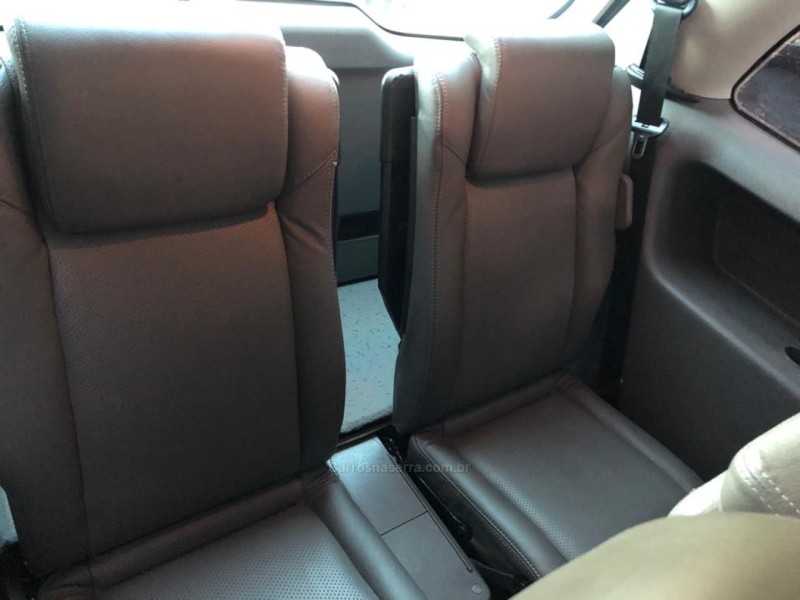ZAFIRA 2.0 MPFI ELITE 8V FLEX 4P AUTOMÁTICO - 2011 - TRêS COROAS