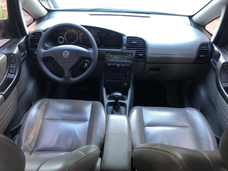 ZAFIRA 2.0 MPFI ELITE 8V FLEX 4P AUTOMÁTICO - 2011 - TRêS COROAS