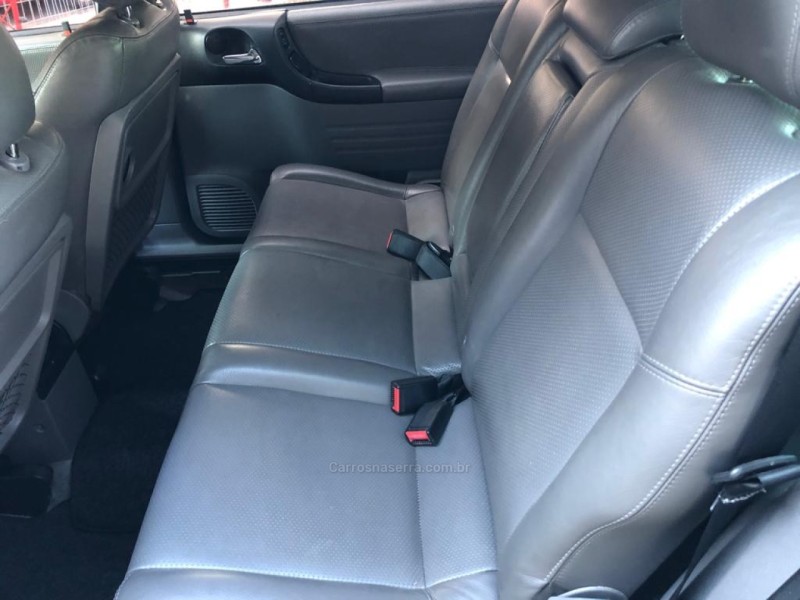 ZAFIRA 2.0 MPFI ELITE 8V FLEX 4P AUTOMÁTICO - 2011 - TRêS COROAS