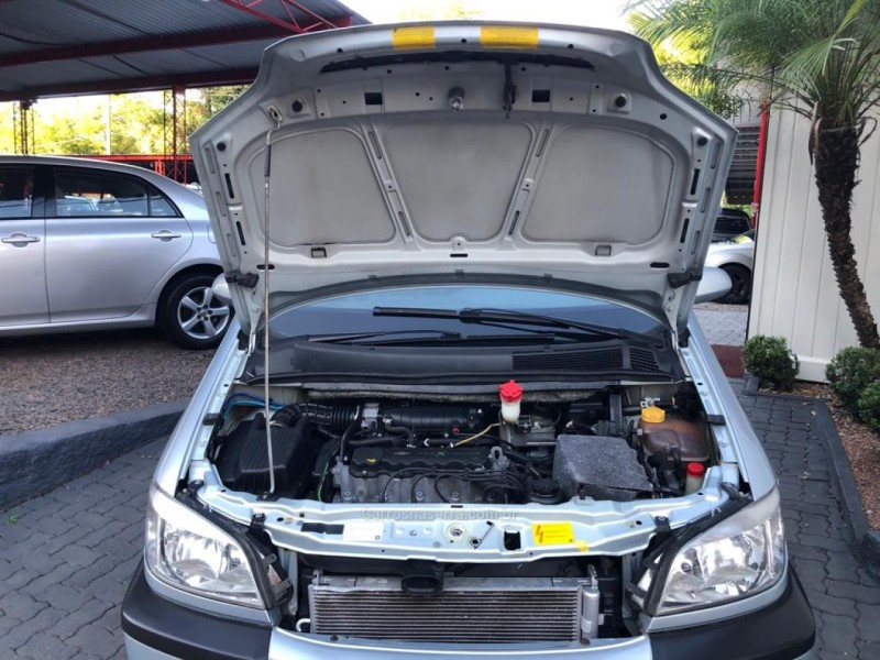 ZAFIRA 2.0 MPFI ELITE 8V FLEX 4P AUTOMÁTICO - 2011 - TRêS COROAS