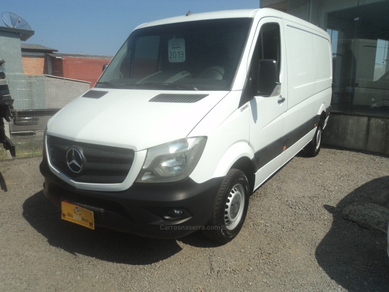 sprinter 2.2 415 cdi furgao 14 bi turbo diesel manual 2019 farroupilha