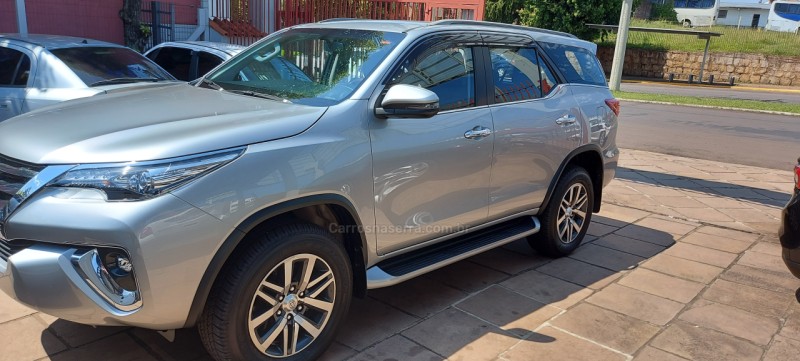 HILUX SW4 2.8 SRX 4X4 16V TURBO INTERCOOLER DIESEL 4P AUTOMÁTICO - 2019 - DOIS IRMãOS