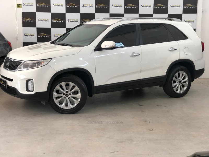 SORENTO 2.4 EX2 4X2 16V GASOLINA 4P AUTOMÁTICO