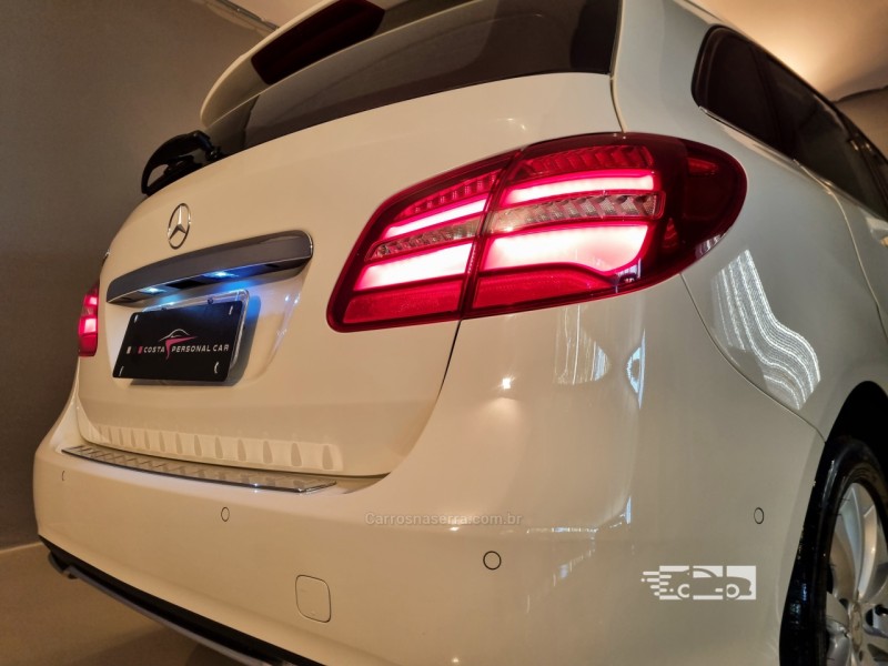 B 200 1.6 TURBO 16V FLEX 4P AUTOMATIZADO - 2017 - BENTO GONçALVES