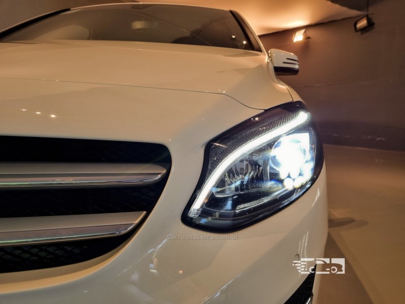 B 200 1.6 TURBO 16V FLEX 4P AUTOMATIZADO - 2017 - BENTO GONçALVES