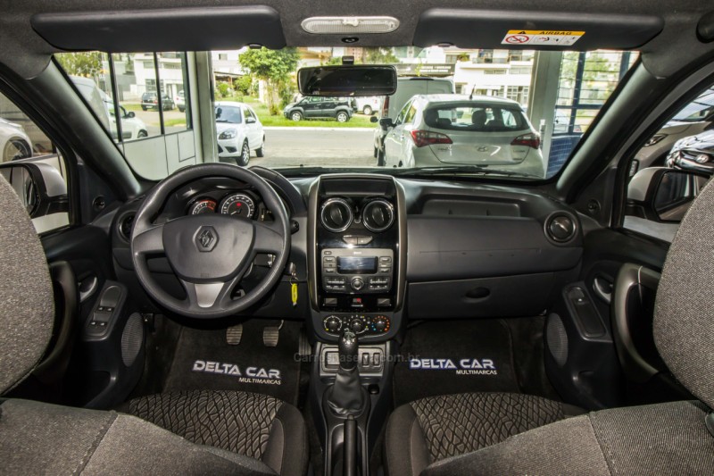 DUSTER 1.6 EXPRESSION 4X2 16V FLEX 4P MANUAL - 2020 - NOVO HAMBURGO