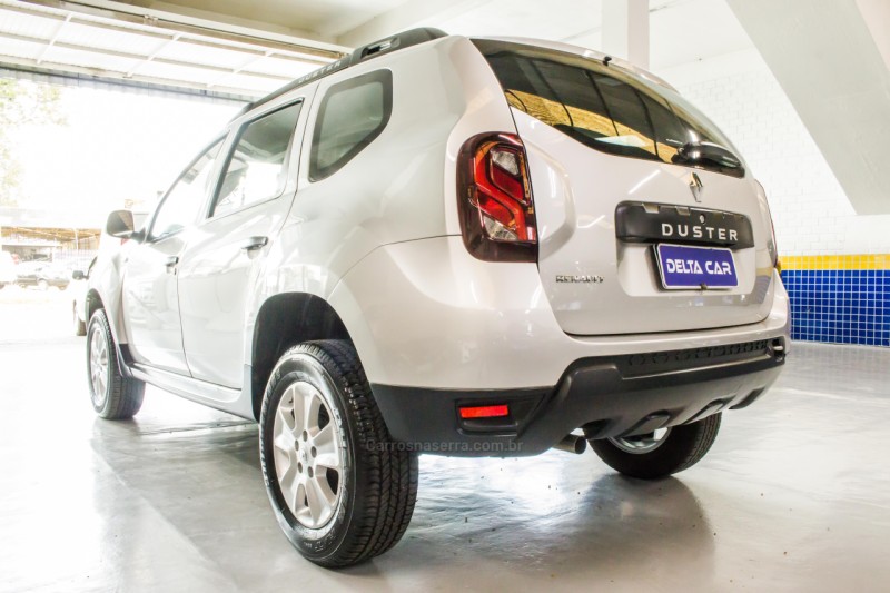 DUSTER 1.6 EXPRESSION 4X2 16V FLEX 4P MANUAL - 2020 - NOVO HAMBURGO