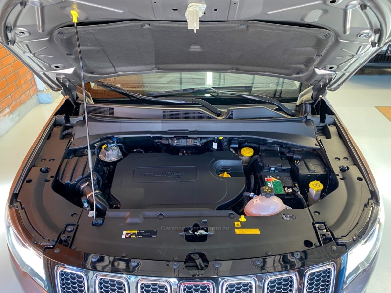 COMPASS 2.0 16V DIESEL LONGITUDE 4X4 AUTOMÁTICO - 2018 - BENTO GONçALVES