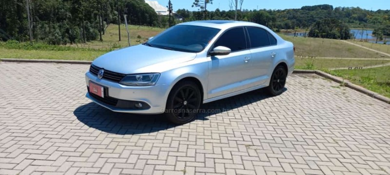 JETTA 2.0 COMFORTLINE FLEX 4P TIPTRONIC - 2012 - CAXIAS DO SUL