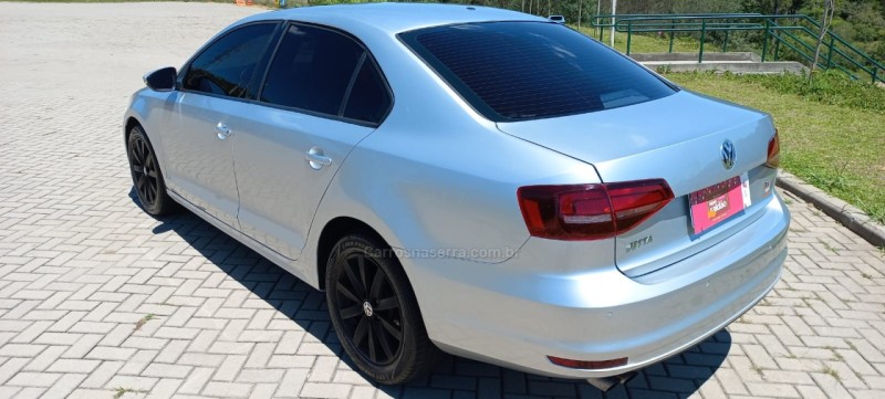 JETTA 2.0 COMFORTLINE FLEX 4P TIPTRONIC - 2012 - CAXIAS DO SUL